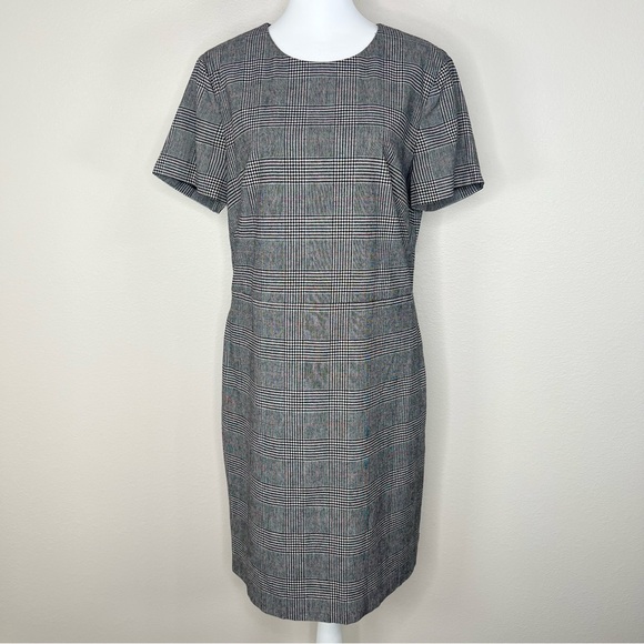 Banana Republic Black White Red Glen Plaid Wool Blend Short Sleeve Sheath Dress - Picture 1 of 11